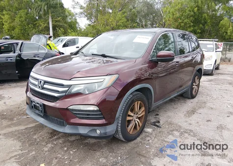 2017 Honda Pilot Ex-L z USA, uszkodzony, nr VIN 5FNYF6H57HB022207
